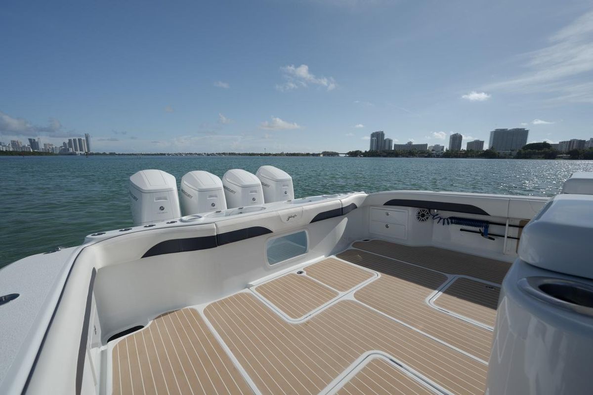 2022 Yellowfin 54 