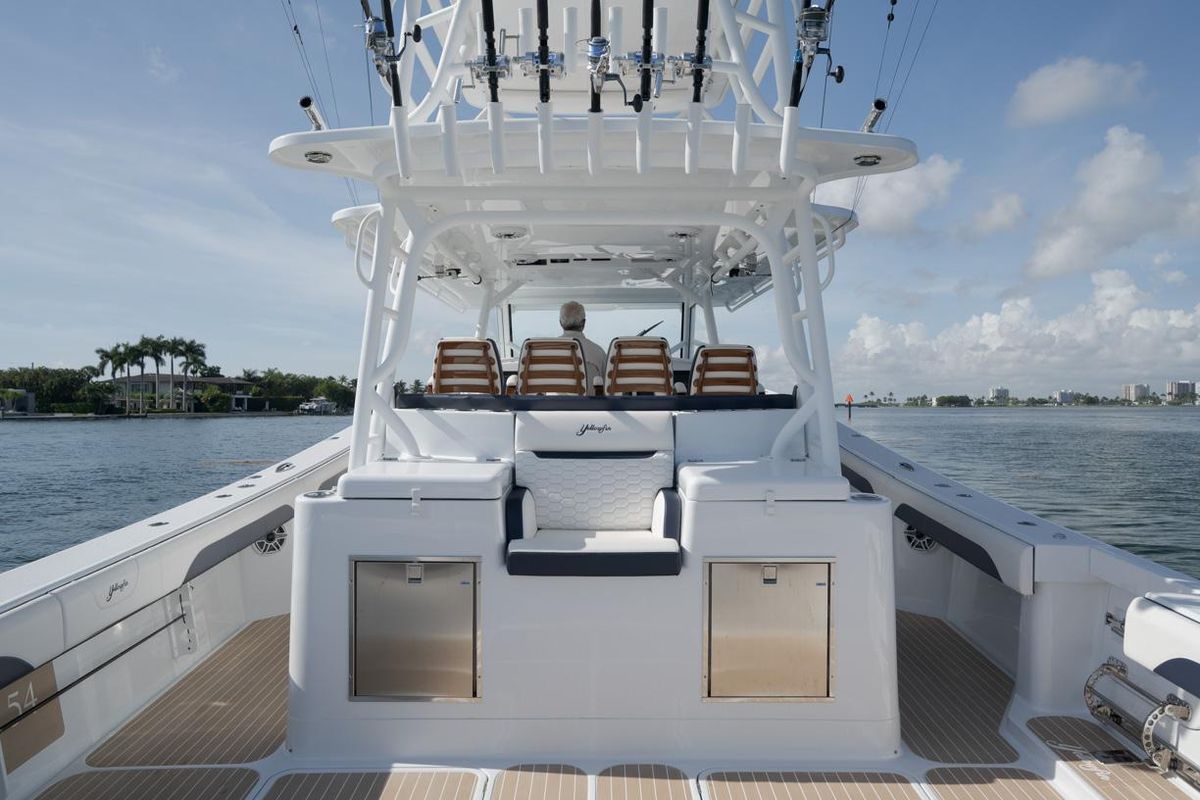 2022 Yellowfin 54 