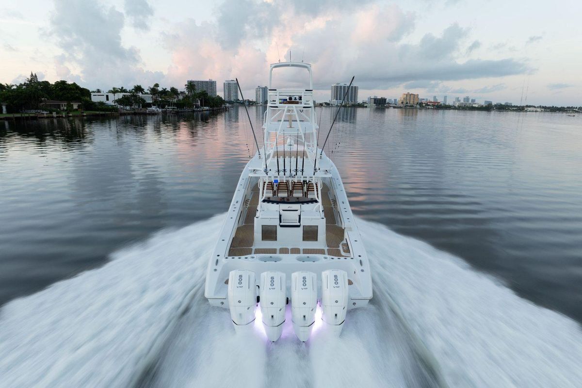 2022 Yellowfin 54 