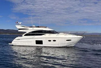 2013 Princess 52