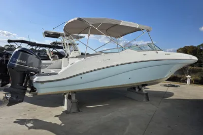 Hurricane SunDeck 2690 OB