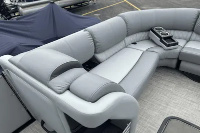 Harris Grand Mariner 250
