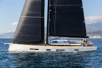 2027 YYachts Y7