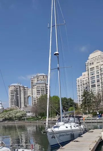 Spotted Drum II Yacht Photos Pics 
