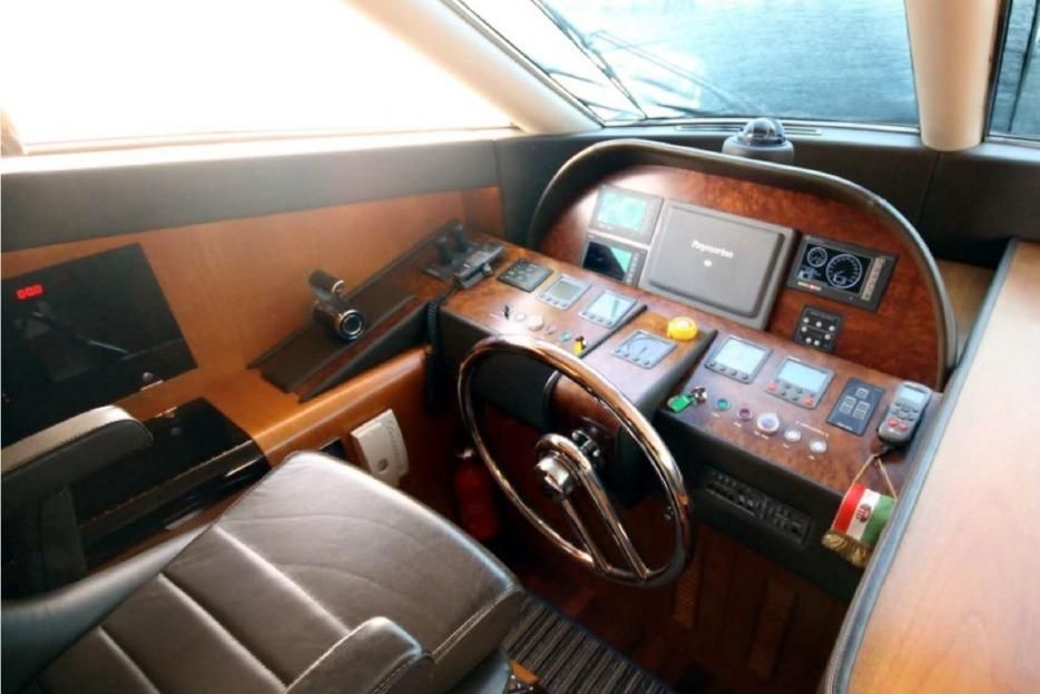 2007 Elegance 65 