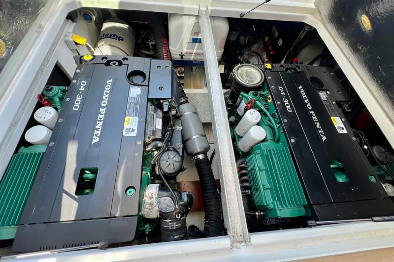 Kala Yacht Photos Pics Engine compartment of 2018 Nimbus 365 Coupe with Volvo Penta D4-300 engines.