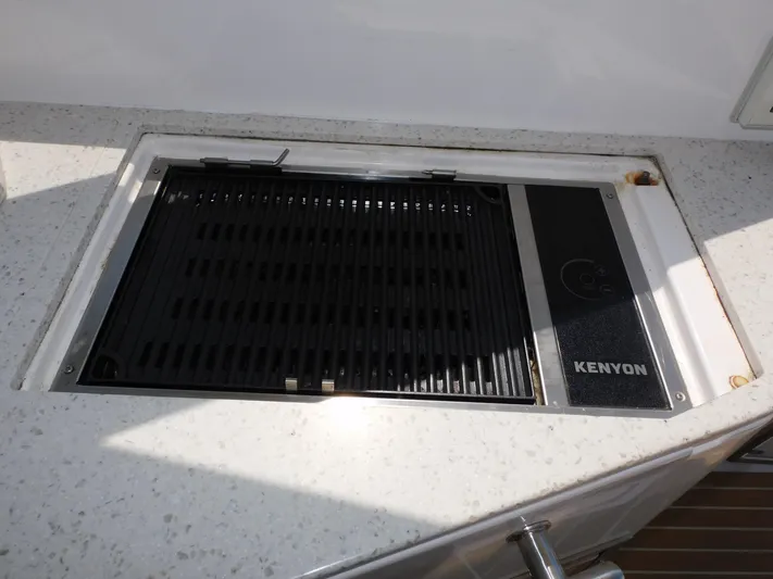 Popsicle Yacht Photos Pics 