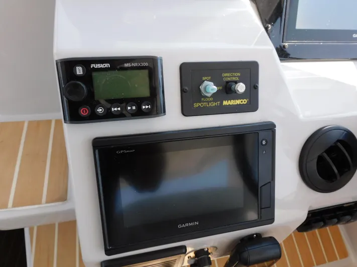 Popsicle Yacht Photos Pics 