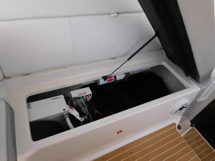 Popsicle Yacht Photos Pics 