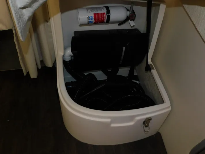 Popsicle Yacht Photos Pics 