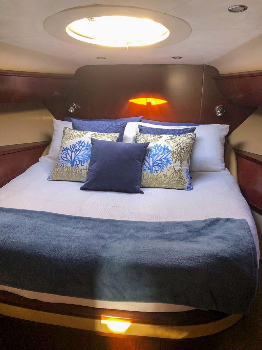 2006 Princess 59 