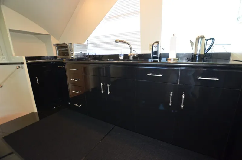 Reel Life Yacht Photos Pics Galley Starboard