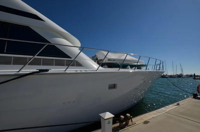 Reel Life Yacht Photos Pics 