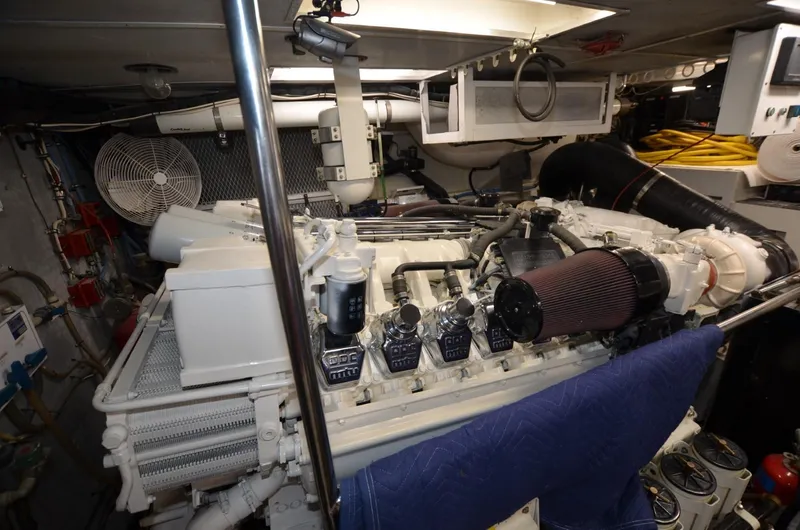 Reel Life Yacht Photos Pics 