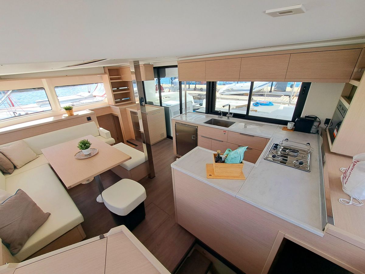 2023 Lagoon 45 