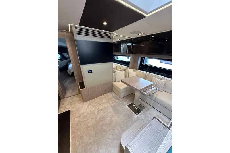  Yacht Photos Pics Azimut Atlantis 51