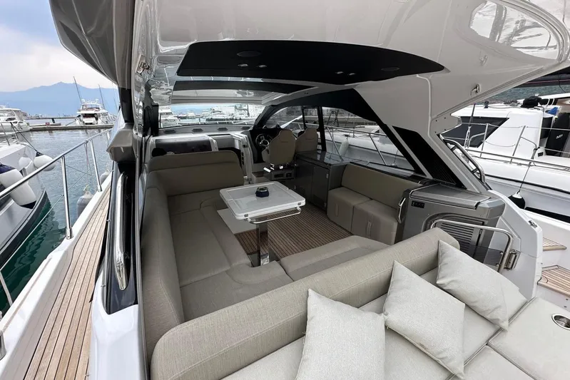  Yacht Photos Pics Azimut Atlantis 51