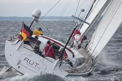 2011 Polar 55