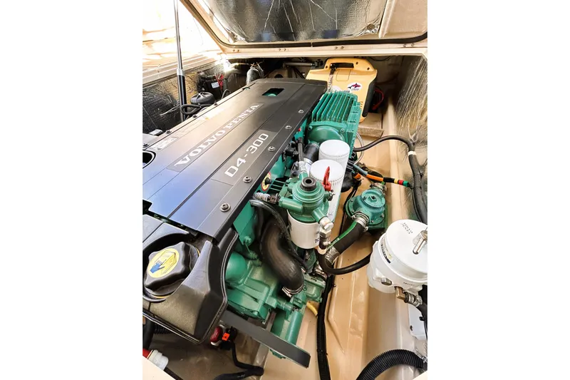 Serafina Yacht Photos Pics Volvo Penta D4-300 engine in 2019 Ranger Tugs R-29 CB boat.