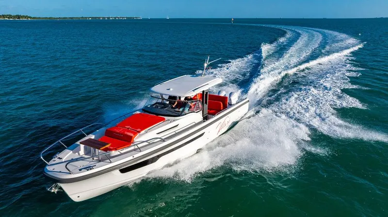 Volare Yacht Photos Pics 
