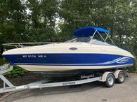 2006 Rinker 232 Captiva