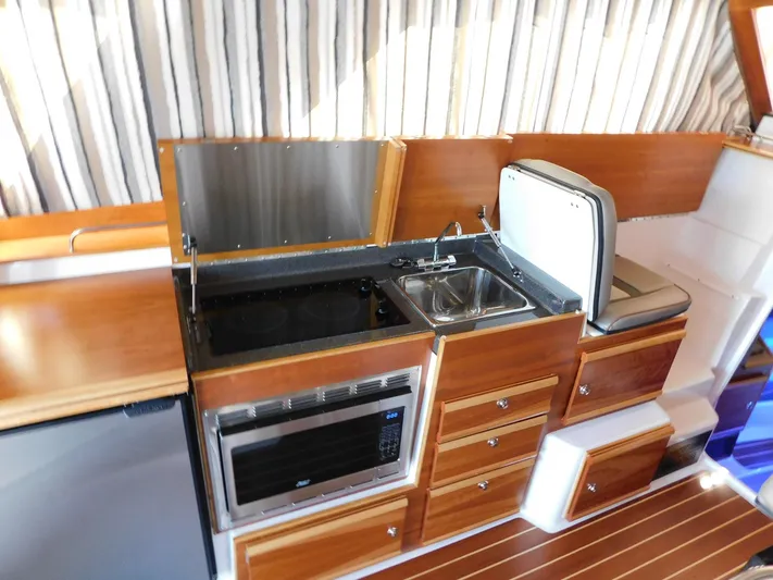 My Girl Yacht Photos Pics 