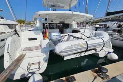 2025 Lagoon 46
