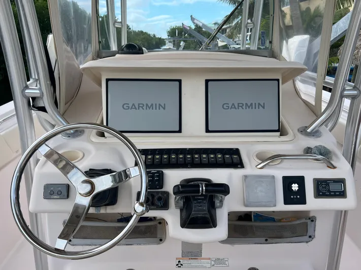  Yacht Photos Pics Grady-White Canyon 306 boat dashboard with dual Garmin displays, 2011 model.
