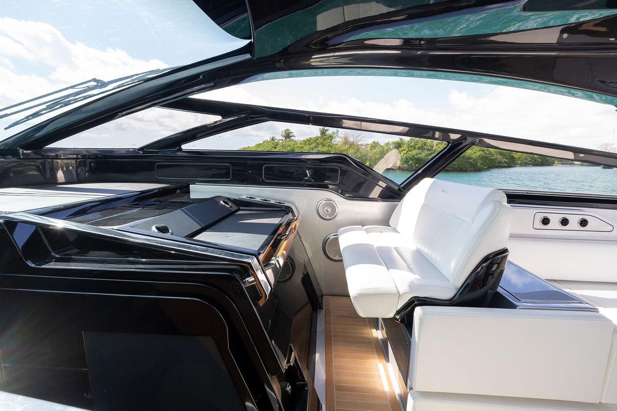 2023 Riva 68 