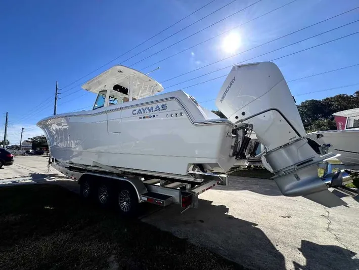 Beautiful Caymas! Yacht Photos Pics 