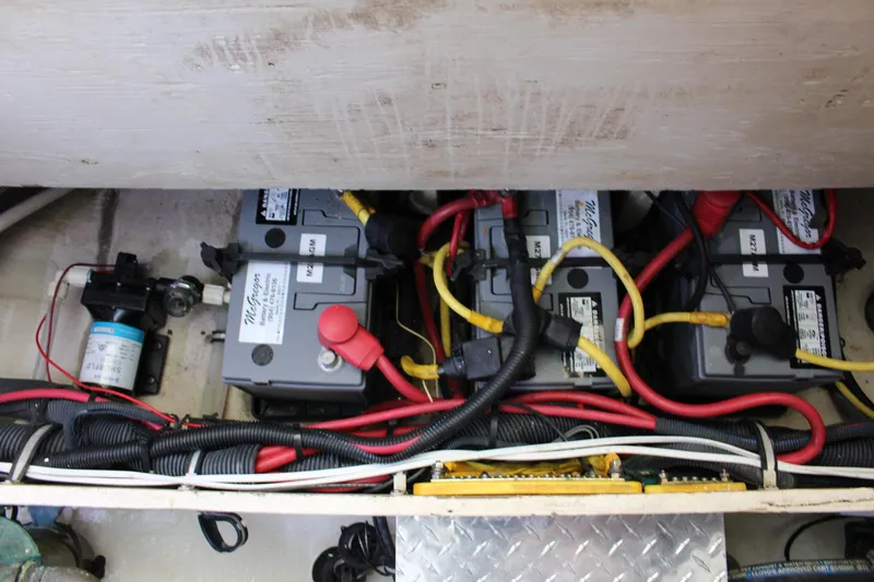 Happy Ours Yacht Photos Pics 