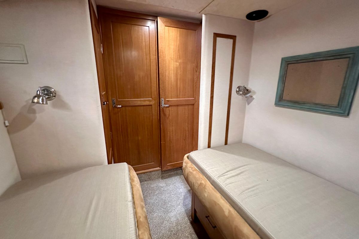 2000 Pacific Mariner 65 