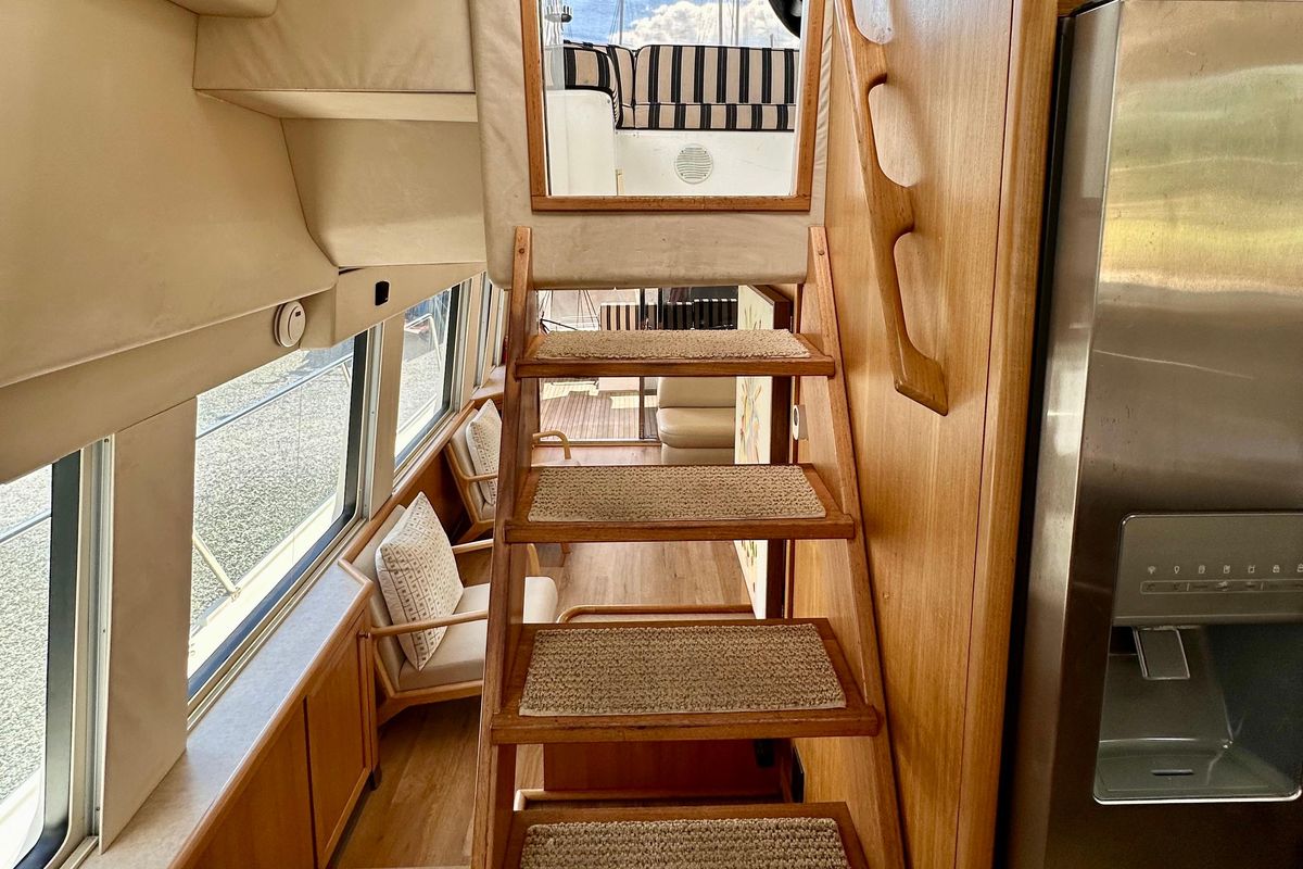 2000 Pacific Mariner 65 