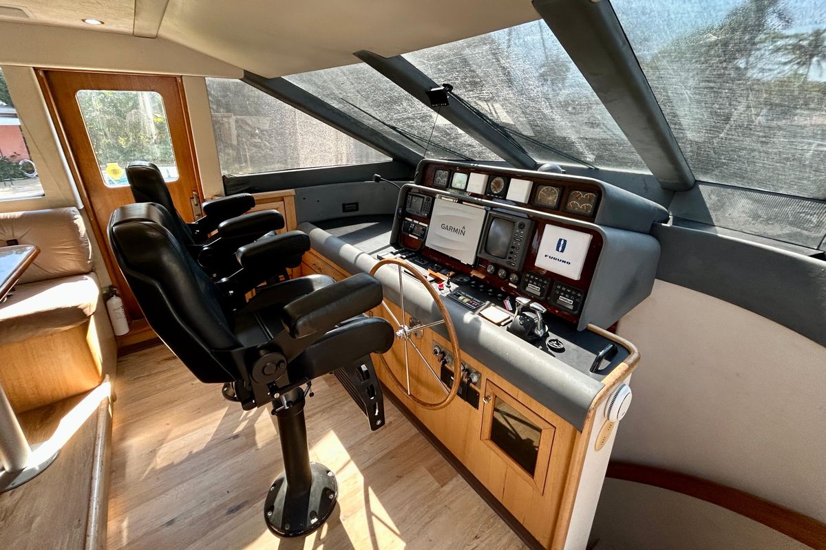 2000 Pacific Mariner 65 