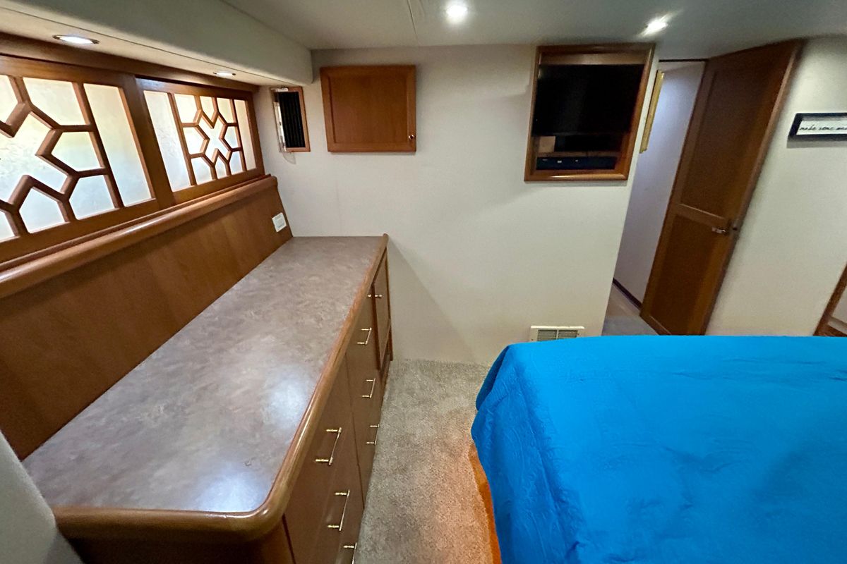 2000 Pacific Mariner 65 