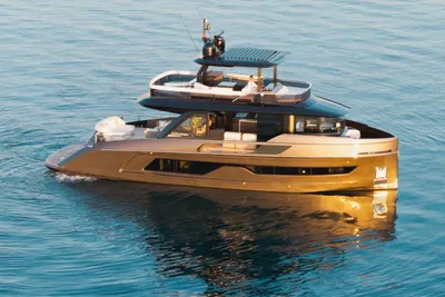 2025 Explorer 62