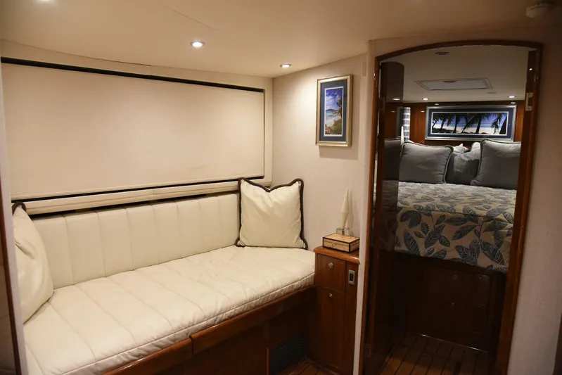 La Chingona Yacht Photos Pics 