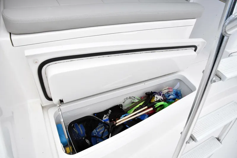 La Chingona Yacht Photos Pics 