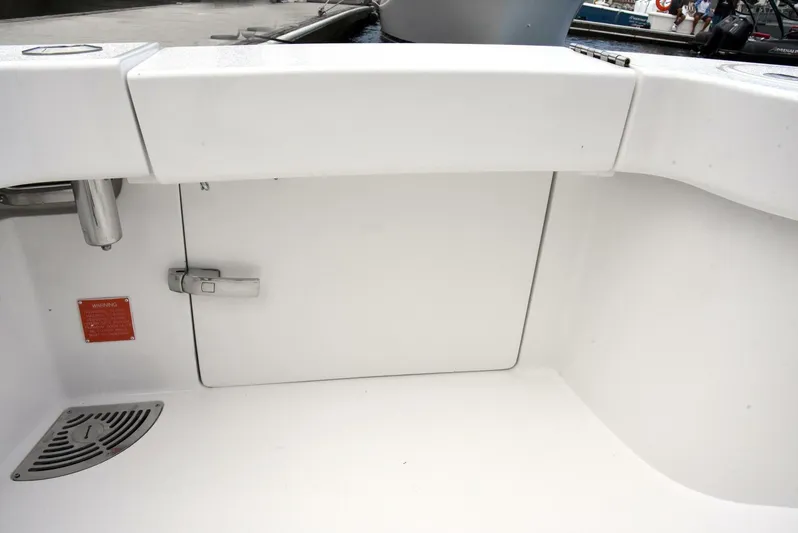 La Chingona Yacht Photos Pics 