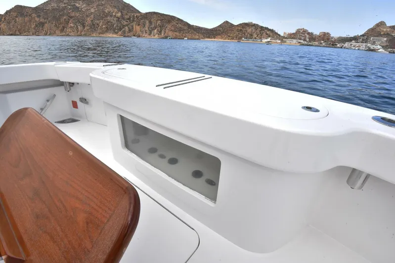 La Chingona Yacht Photos Pics 