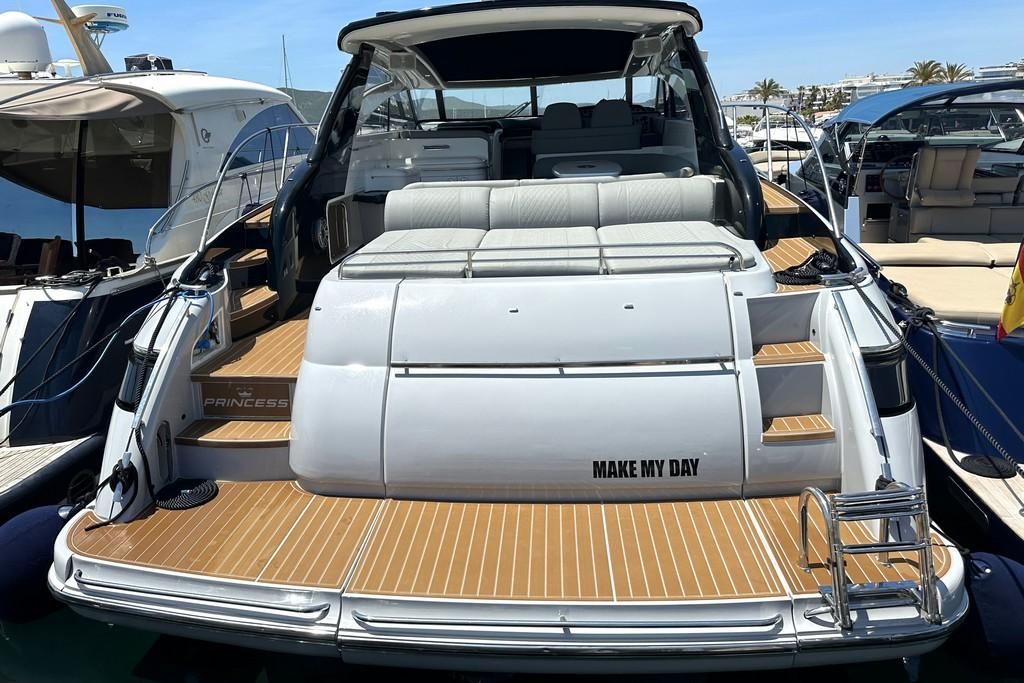 2005 Princess 57 