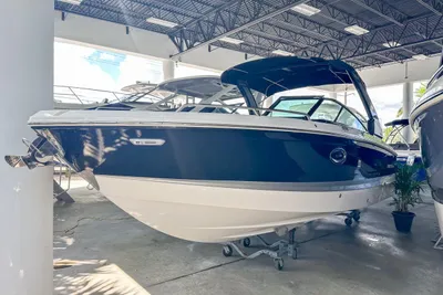 Chaparral 270 OSX