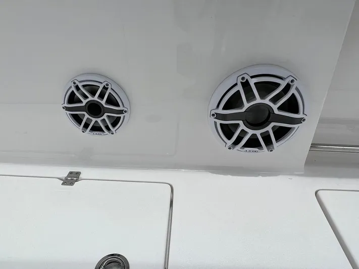  Yacht Photos Pics Speakers on 2023 Sea Fox 328 Commander boat, white interior detail.