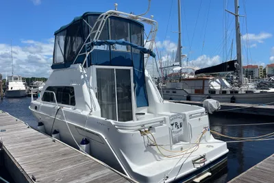 Mainship 31 Sedan Bridge