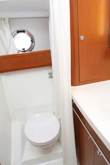 Wishbone V Yacht Photos Pics 