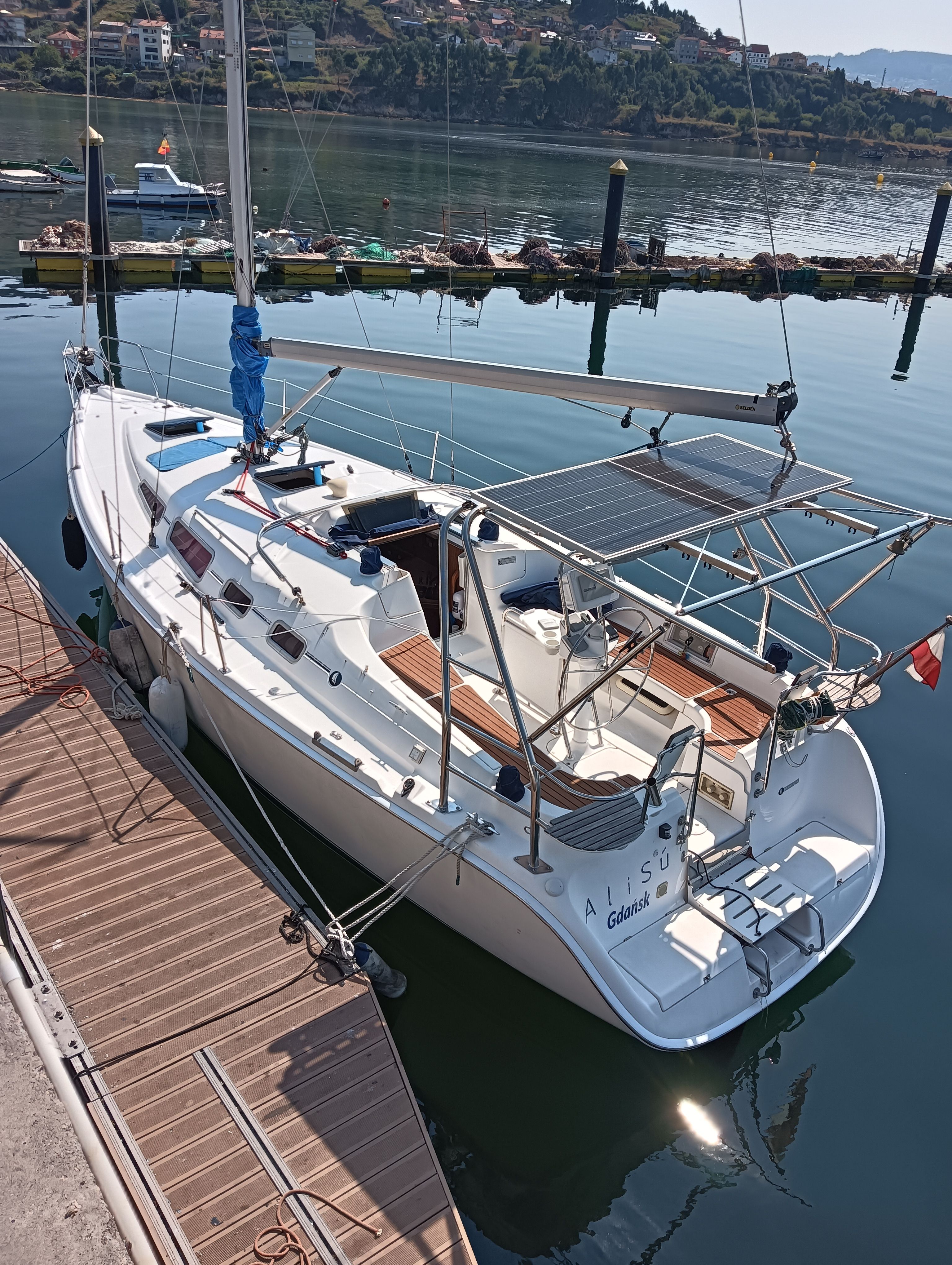 2007 Hunter 36 Shoal Keel