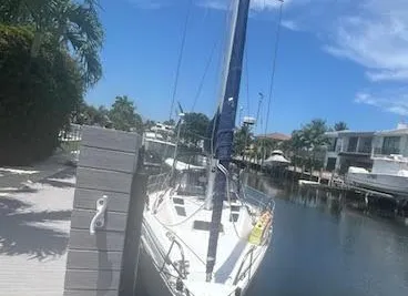 Hunter 35