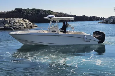 2006 Boston Whaler 270 Outrage