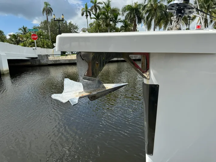 Pura Vida Yacht Photos Pics 