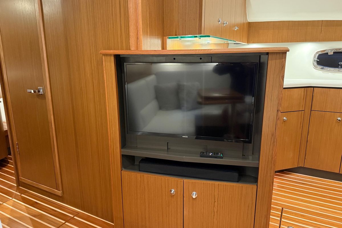 2023 Tiara Yachts 43 